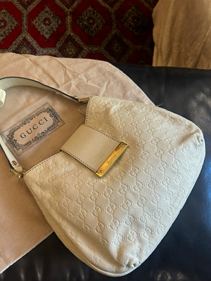 Gucci GG guccissima Leder Schultertasche creme, goldfarbene Beschläge, dustbag