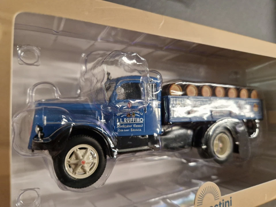 Fiat 634 N Chianti Ruffino - 1937 - 1:43 Camion D'epoca De Agostini - Immagine 3 di 4