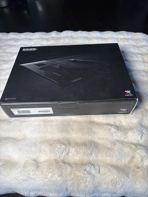WACOM Intuos 4 Professional Pen Tablet PTK-440