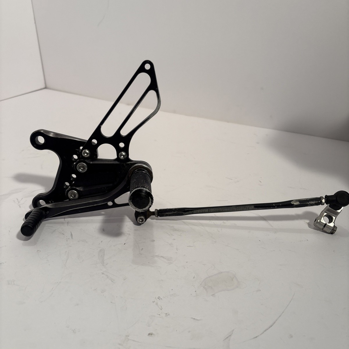 05-06 KAWASAKI NINJA ZX-6R ZX636C LEFT REARSET REAR SET FOOT PEG W