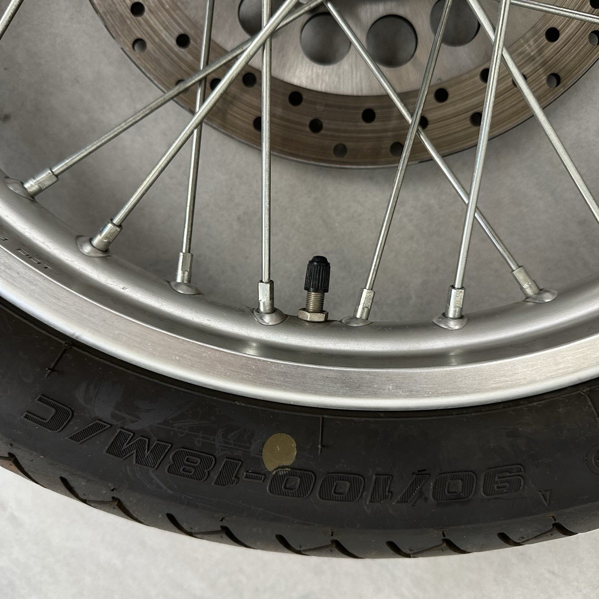 15-18 Yamaha SR400 Front Wheel OEM | eBay 15-18 Yamaha SR400 Front Wheel OEM | eBay