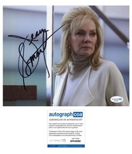 Jean Smart "Legion" AUTOGRAPH Signed 'Dr. Melanie Bird' 8x10 Photo ACOA