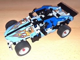 Lego Technic 42022 - 2 in 1 Hot Rod / Rally - Buggy