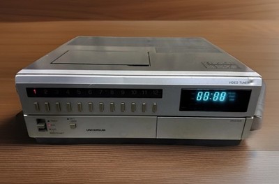 Universum Video-Tuner-Timer T2724