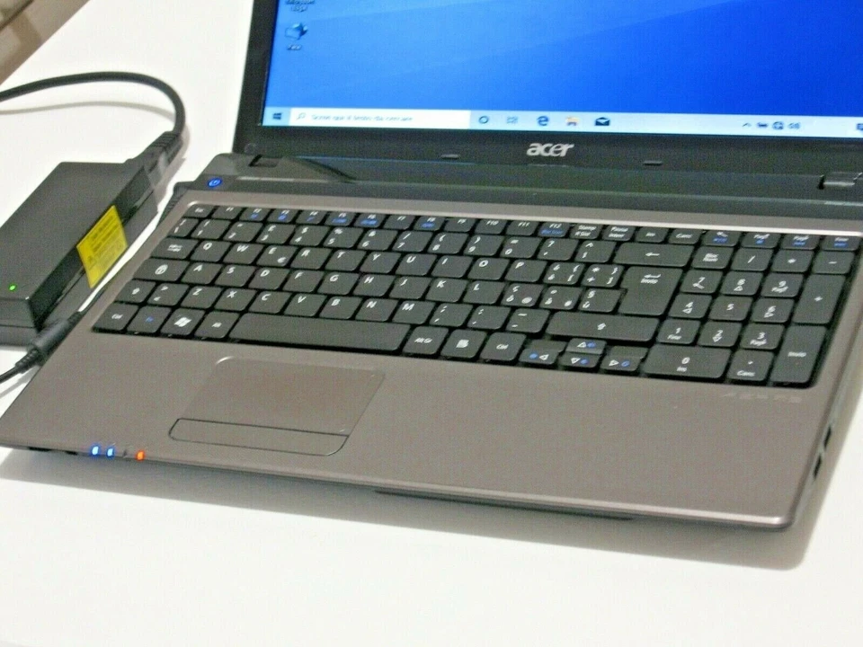 VELOCE Laptop PC Computer Portatile Notebook i7+8GB+NVIDIA 2GB GAMING!! - Immagine 2 di 4