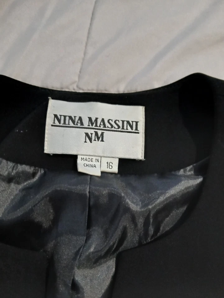 Chaqueta de cóctel para mujer Nina Massini talla 16 abrigo negro Foto 2 de 4