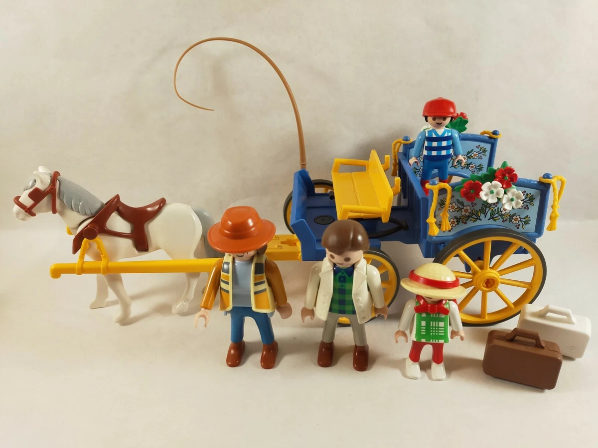 sympa Famille avec attelage 3117 Playmobil ( calèche , chevaux