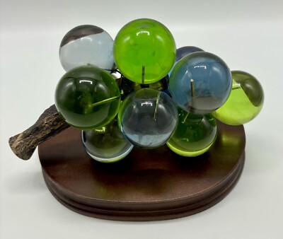 Vtg. MCM Lucite Blue Green Grape Cluster Wood Handle /j