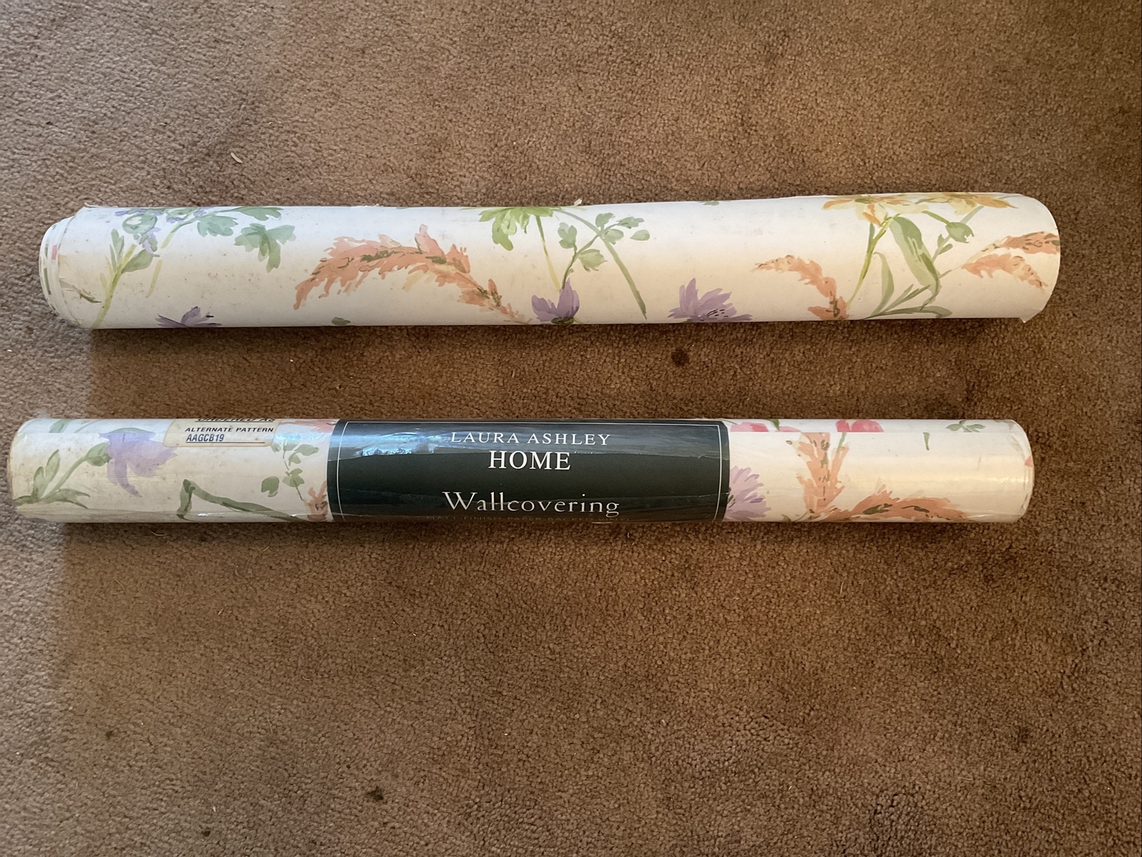 Laura Ashley Wallpaper Poppy Meadow 2 Rolls Rare Discontinued 