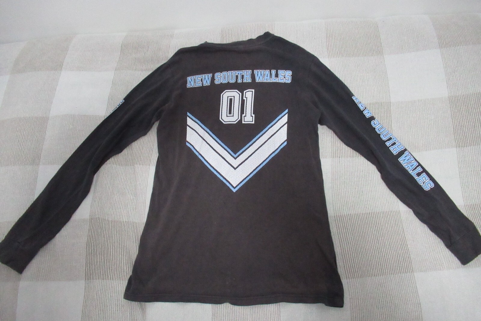 Picture 4 of 10