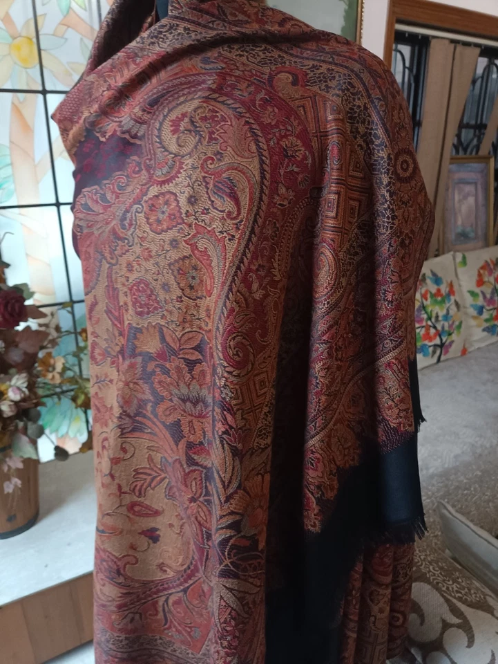 Black Jacquard Shawl Soft Wool Blend Pashmina Royal Paisley - Image 4 of 4