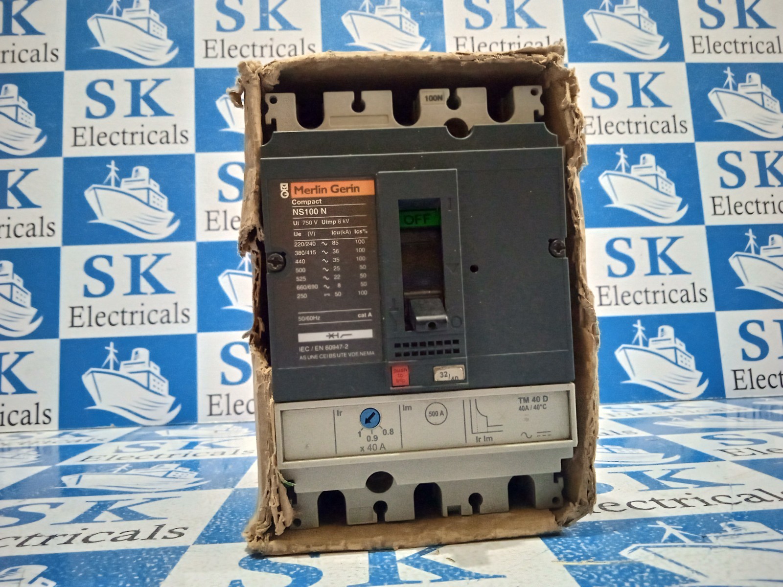 New Merlin Gerin Ns100N 40Amp 750Vac 3Pole Circuit Breaker