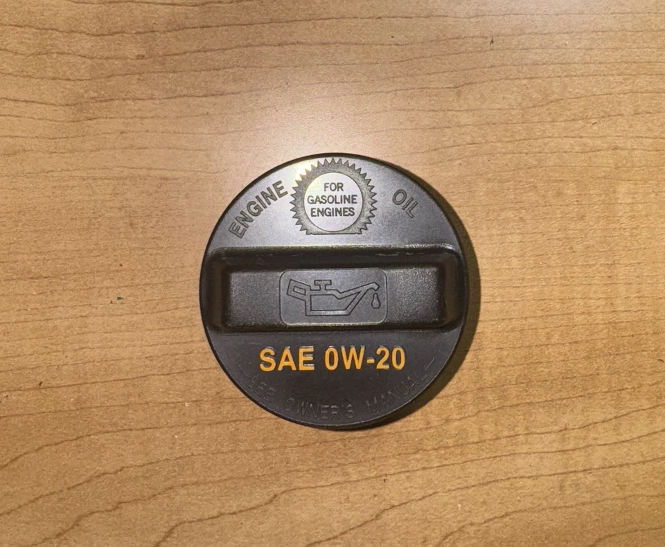 Tapa de aceite de motor OEM HONDA ACURA 5W-20 SELLADA NUEVA 15610-R70-A01 ¡ENVÍO GRATUITO!! Foto 3 de 3