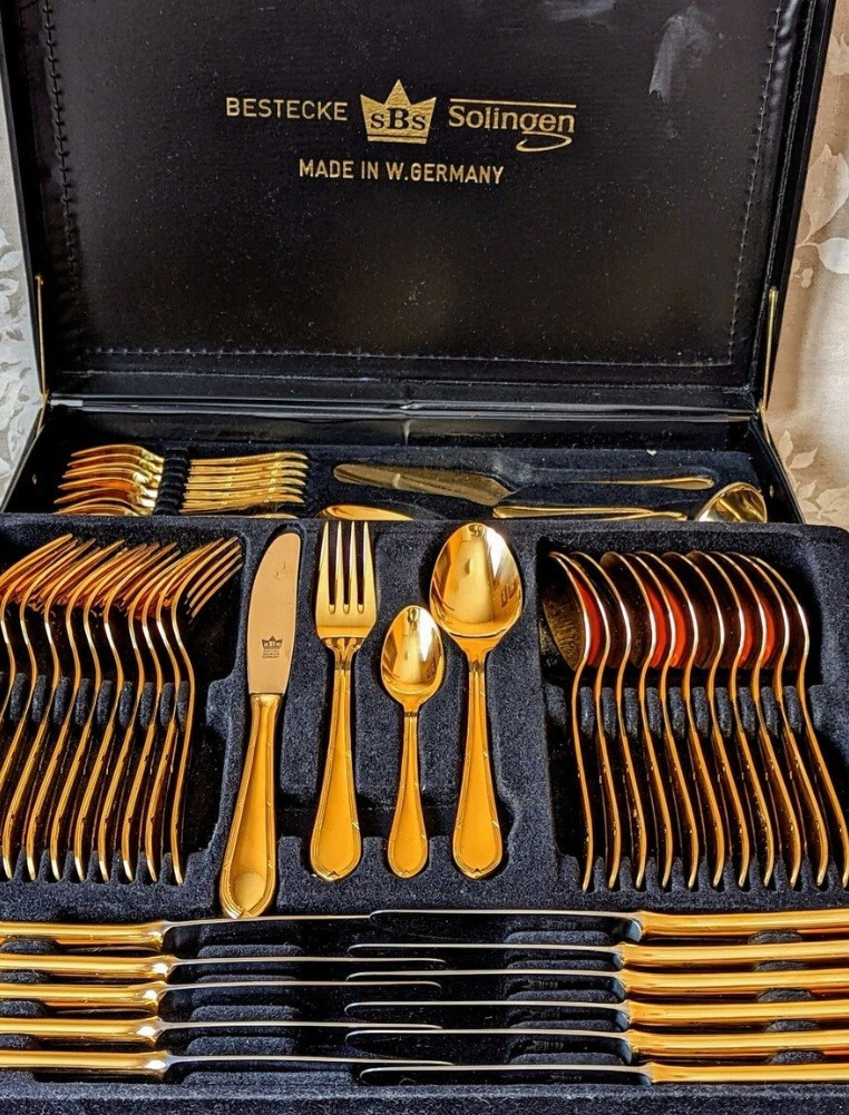 Vintage SBS Bestecke Solingen Cutluery Set- 23/24 kt Gold Plated Vintage SBS Bestecke Solingen Cutluery Set- 23/24 kt Gold Plated