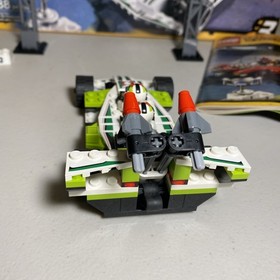 Lego World Racers 8898 Wreckage Road&nbsp;100% Complete w/Instructions and 4 Figures