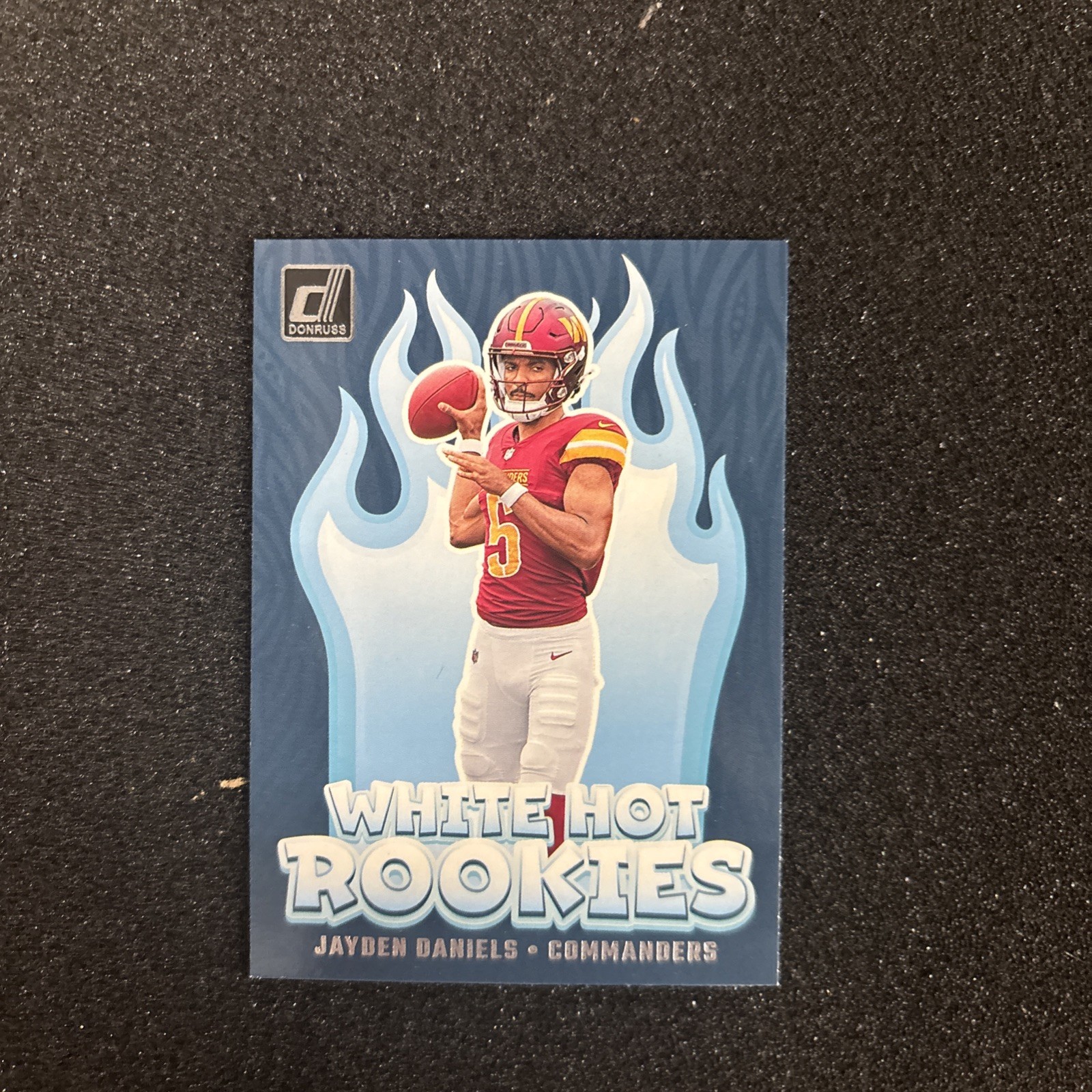 2024 Panini Donruss White Hot Rookies #WH8 Jayden Daniels - RC - football