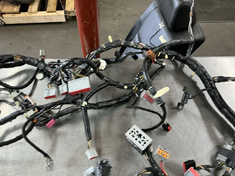 Arnés de cableado de tablero Ford F150 Lariat 2011-2014 4x4 CL3T-14401-KKE #205 Foto 4 de 4