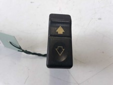 Lève vitre Peugeot 605