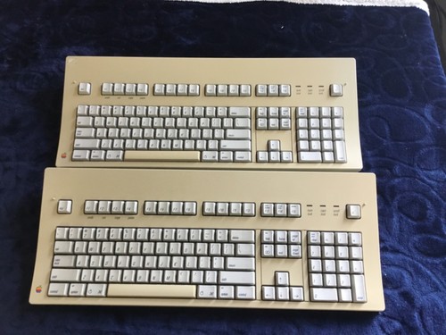 Lot (2) Vintage Apple Macintosh Extended Keyboard Keyboards M0115 - GU45
