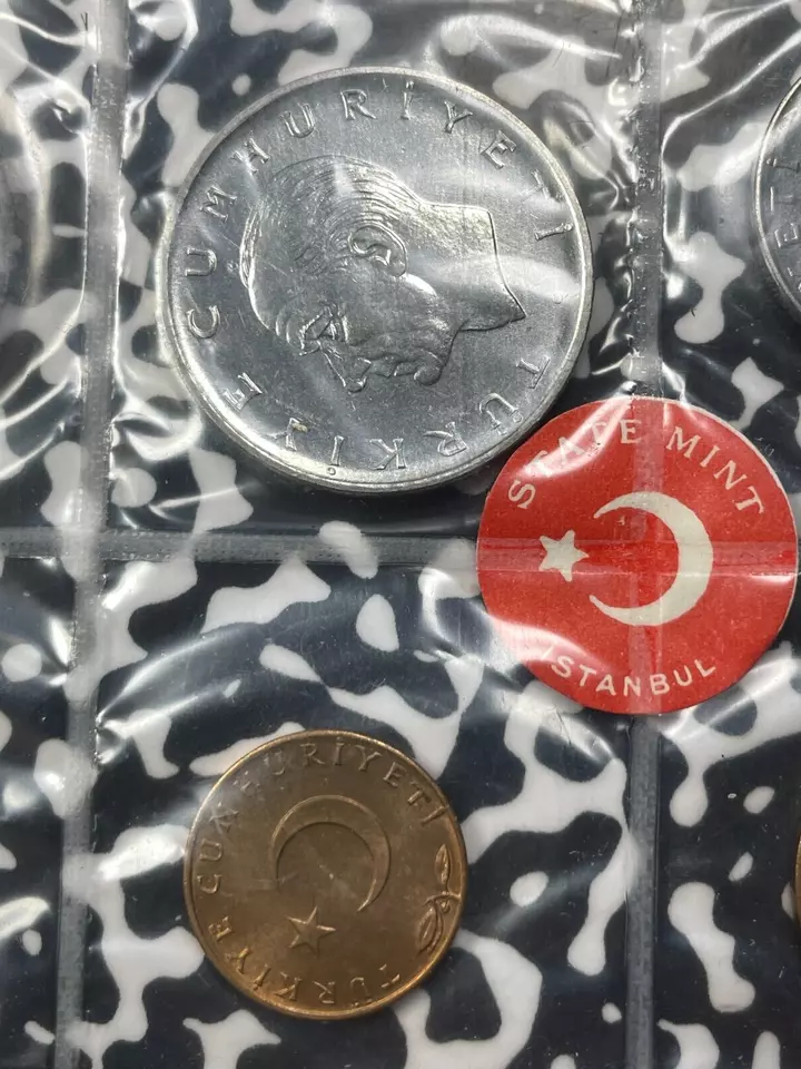 1965 Turkey 6x Coin Uncirculated Mint Set Lot#B2115 With Case & C.O.A. - Image 4 of 4