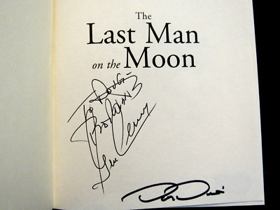 GENE CERNAN DON DAVIS APOLLO 17 SIGNED AUTO 1ST ED LAST MAN ON MOON BOOK BECKETT