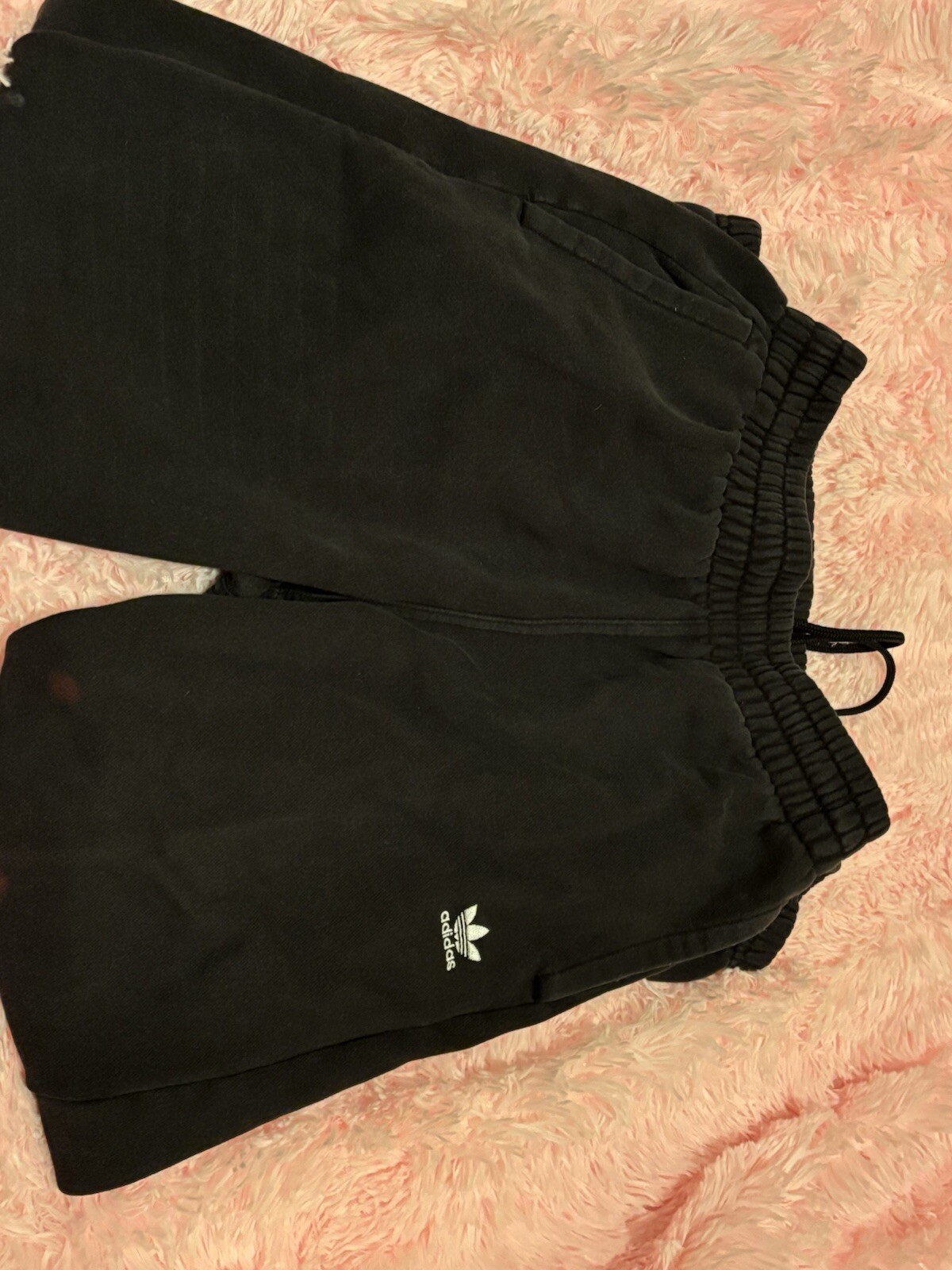 Adidas Black Sweatpants in Size S for Men or Women-image