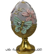 Laura Ashley Purple Butterfly Easter Egg on a stand E12