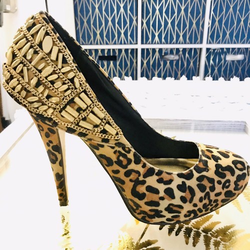 qupid cheetah heels