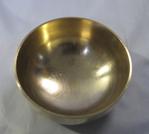 Usado. Campana budista japonesa original. Tazón de canto. Campana budista de cobre 113 g - Imagen 7 de 8