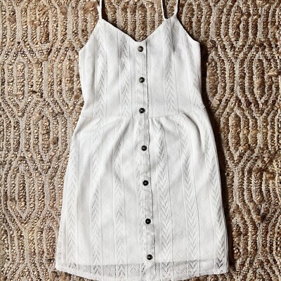 charlotte russe white dress Braless Tiered Mini  16 pit to pit 23 pit to bottom hem Womens small NEW with tags Braless Lace Asymmetrical Mini Dress