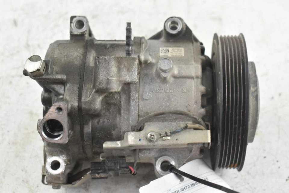 Compresor de aire acondicionado usado para: Honda Odyssey 2018 grado B Foto 2 de 4