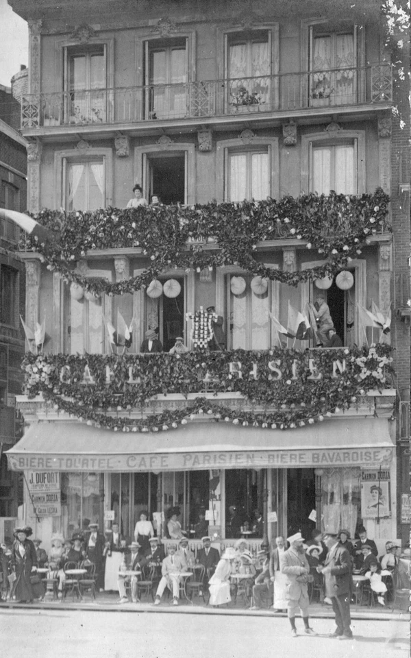 CARTE POSTALE PHOTO ANCIENNE LE TREPORT FACADE GRAND CAFE PARISIEN AO - Photo 1/1