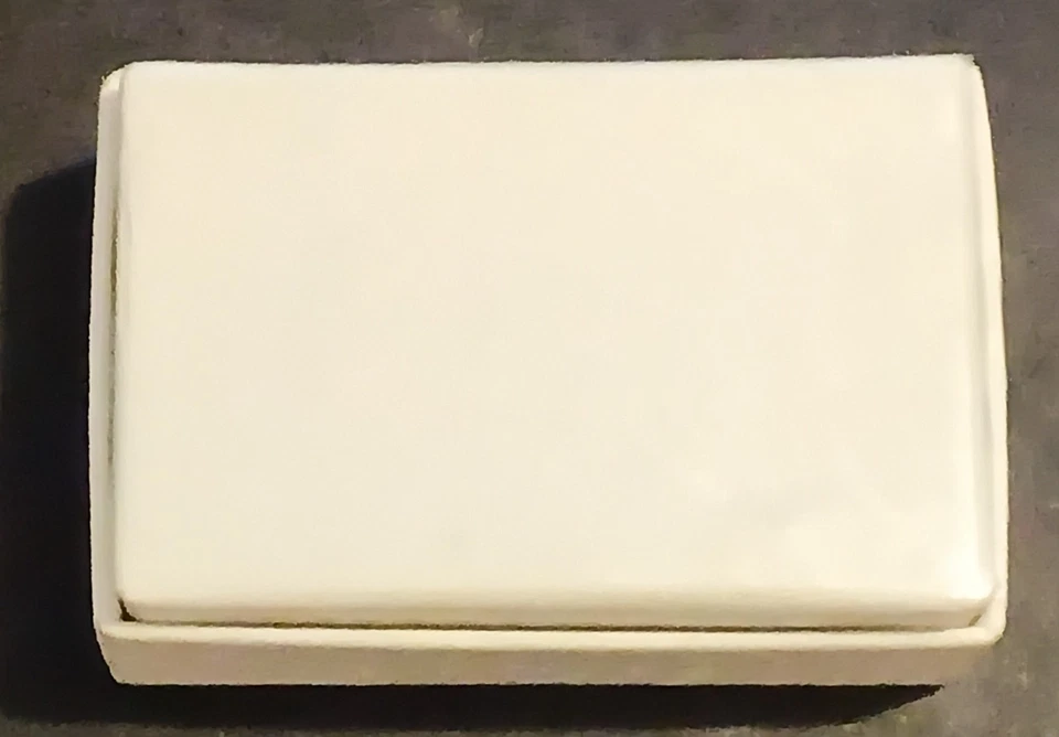 2009 Boxed University of Cambridge UK 1206 - 2009 800th Anniversary Pin Badge - Image 4 of 4