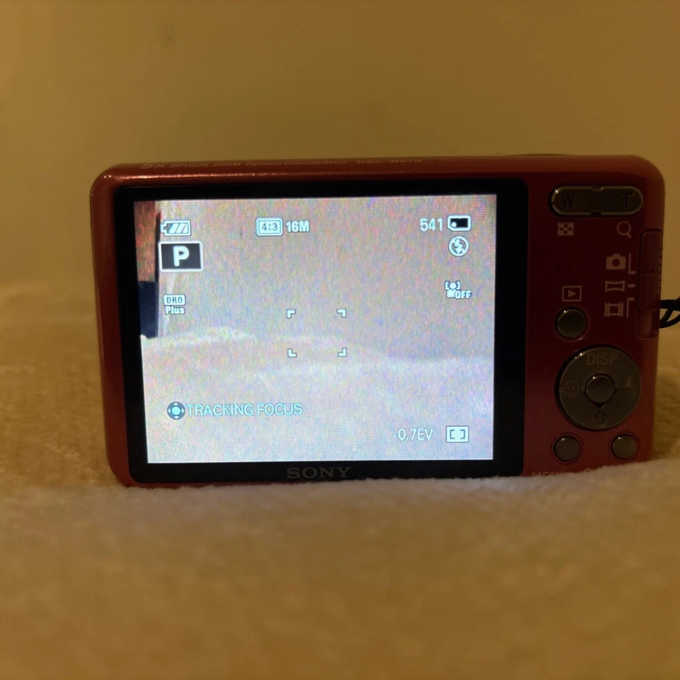 Câmera Digital Sony Cyber-shot DSC-W570 Rosa Zoom 5x + Bateria Língua Inglesa - Imagem 4 de 4