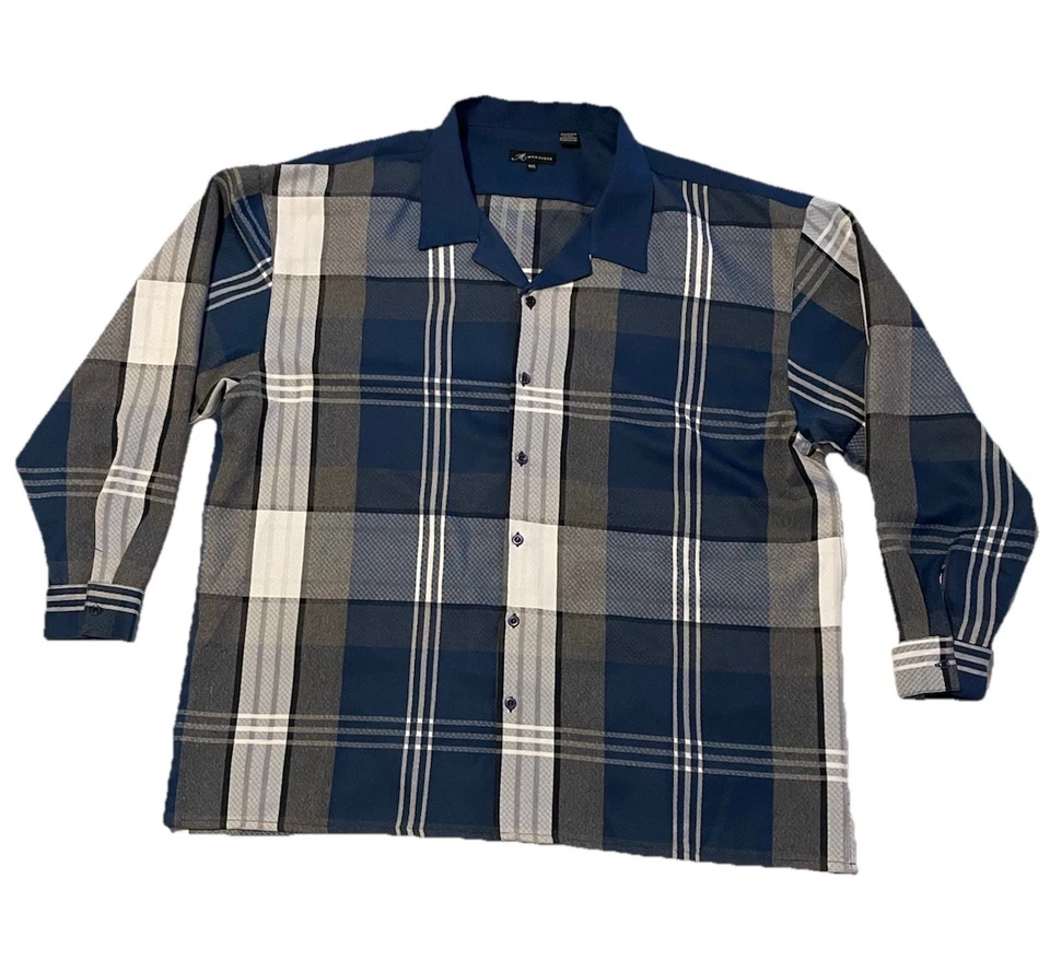 6XL Montique  Short Sleeve Blue Plaid Button Up Shirt 36”long 30”pit To Pit - Image 4 of 4