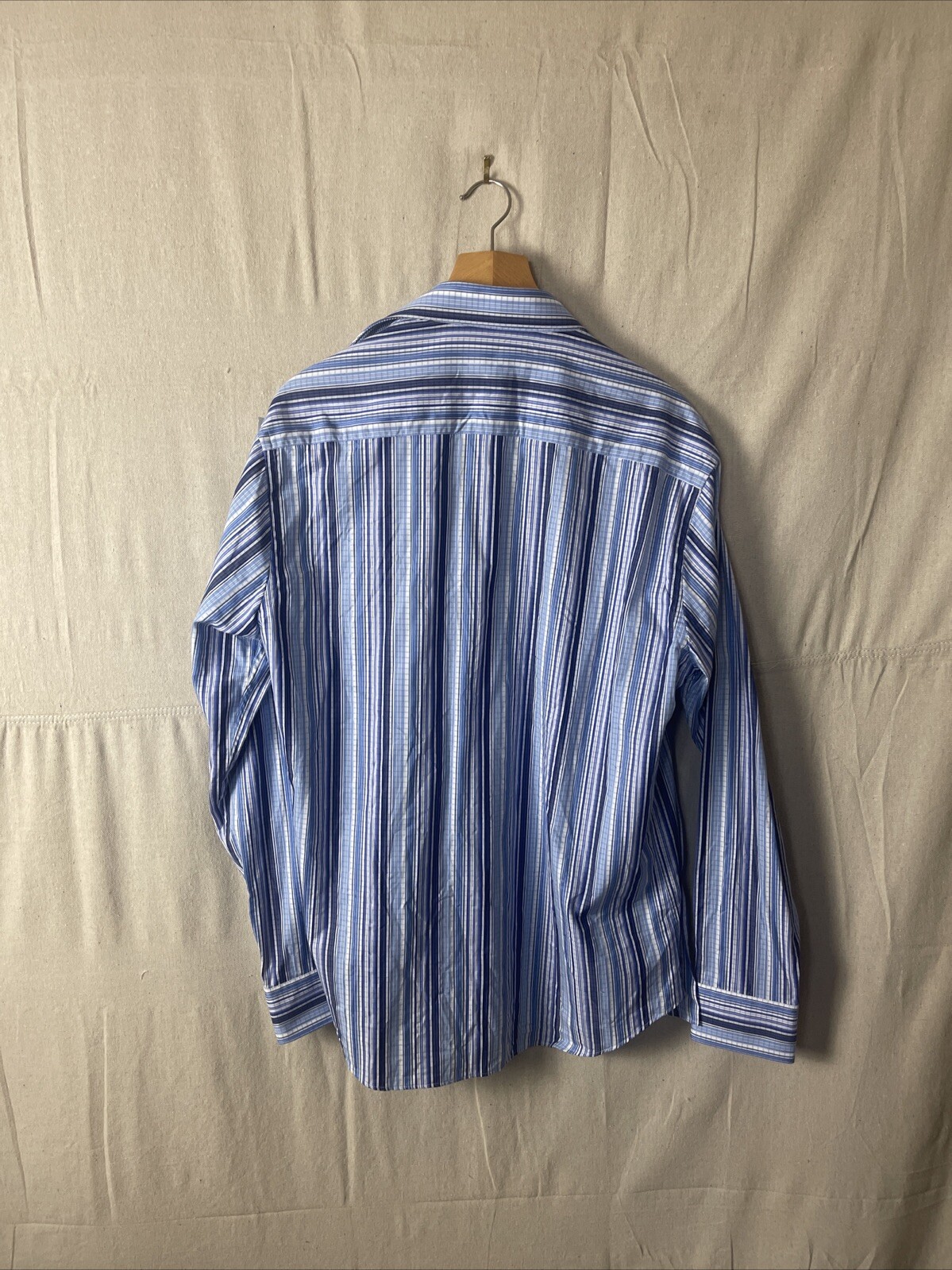 Bugatchi Uomo Button Up - image 3