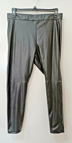 NWOT Woman's Size L Black PU Leather 