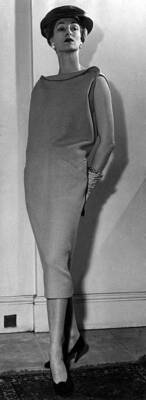 John Cavanagh dresses The streak line morning dress in pink tweed - Old Photo