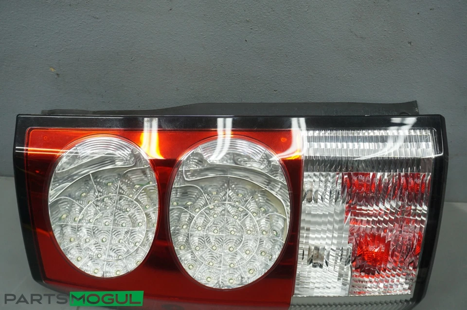 2010-2013 Land Rover LR4 尾灯对左原始设备制造商 — 第 4/4 张图片