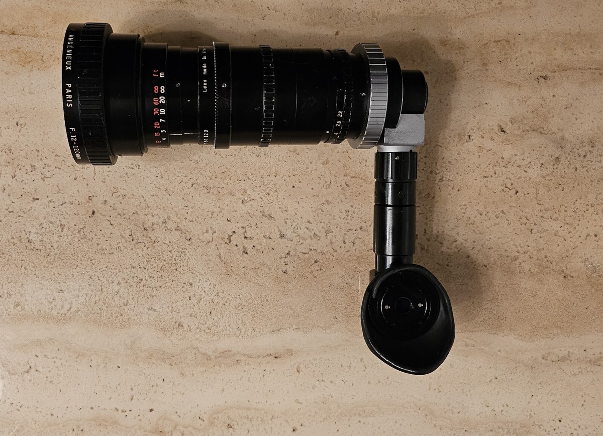 ANGENIEUX 12-120mm F2.2 16mm Zoom Lens Type 10x12A 1:2.2 ANGENIEUX 12-120mm F2.2 16mm Zoom Lens Type 10x12A 1:2.2