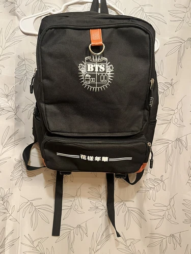 Mochila escolar BTS K-POP negra