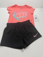 Size 6 NIKE AUTHENTIC GIRLS ORIGINAL BRAND NEW 2Pc TEE SHORTS SET NWT MSRP 40