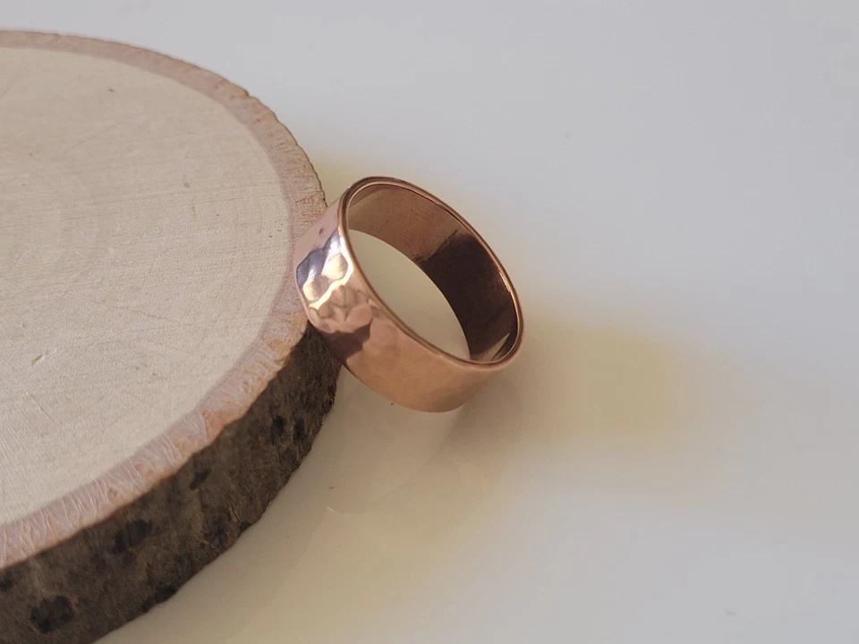 Anillo de cobre macizo martillado de 8 mm anillo de banda de cobre puro - Hecho en EE. UU. Foto 3 de 4