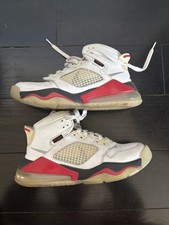 BQ6508-100 Nike Air Jordan Mars 270 GS White Fire Red Shoes Sz 5y