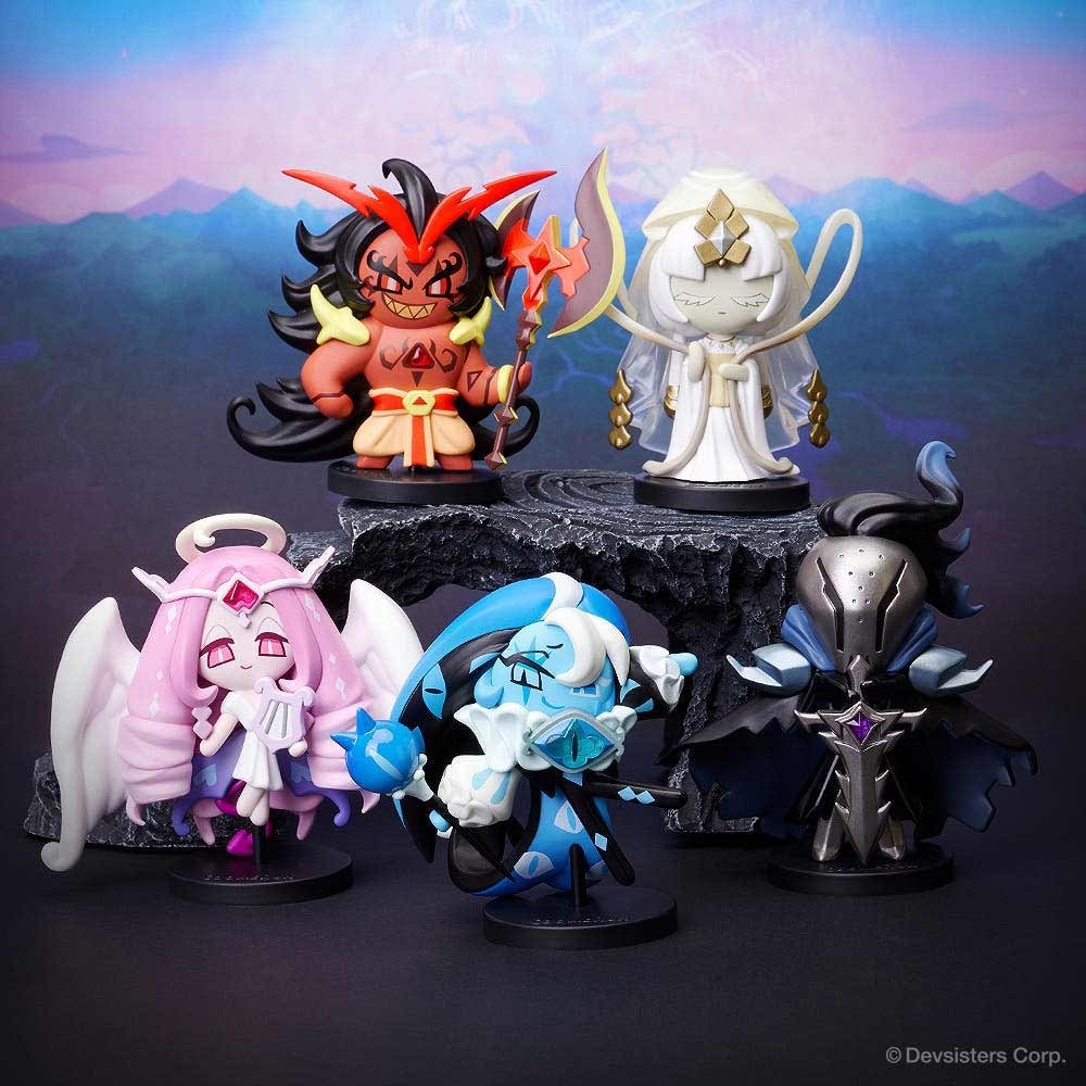 Cookie Run Kingdom Beast Cookies Collectable Figure Shadow Milk