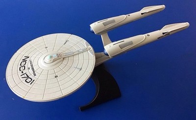U.S.S. Enterprise Star Trek NCC 1701 Display Model And DVD Holder With Disks