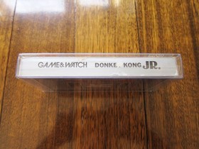 NINTENDO Donkey Kong Jr. Game and Watch (DJ-101) in Excellent Condition