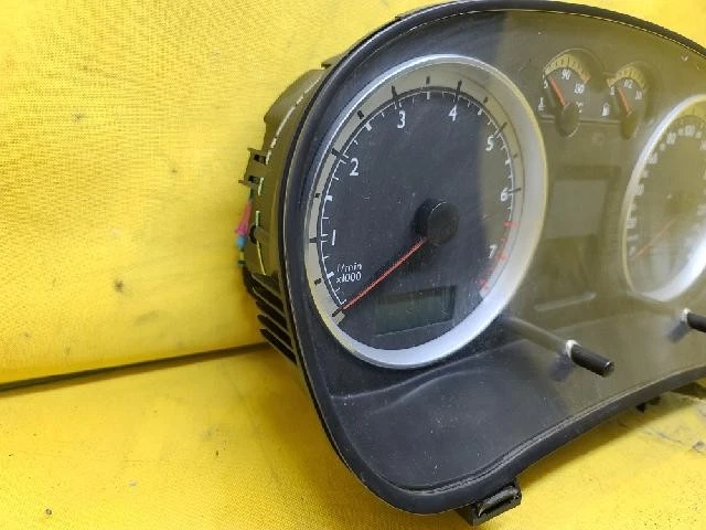 2005 Volkswagen Bora Instrument Clusters 1J5920826A - image 2 of 4