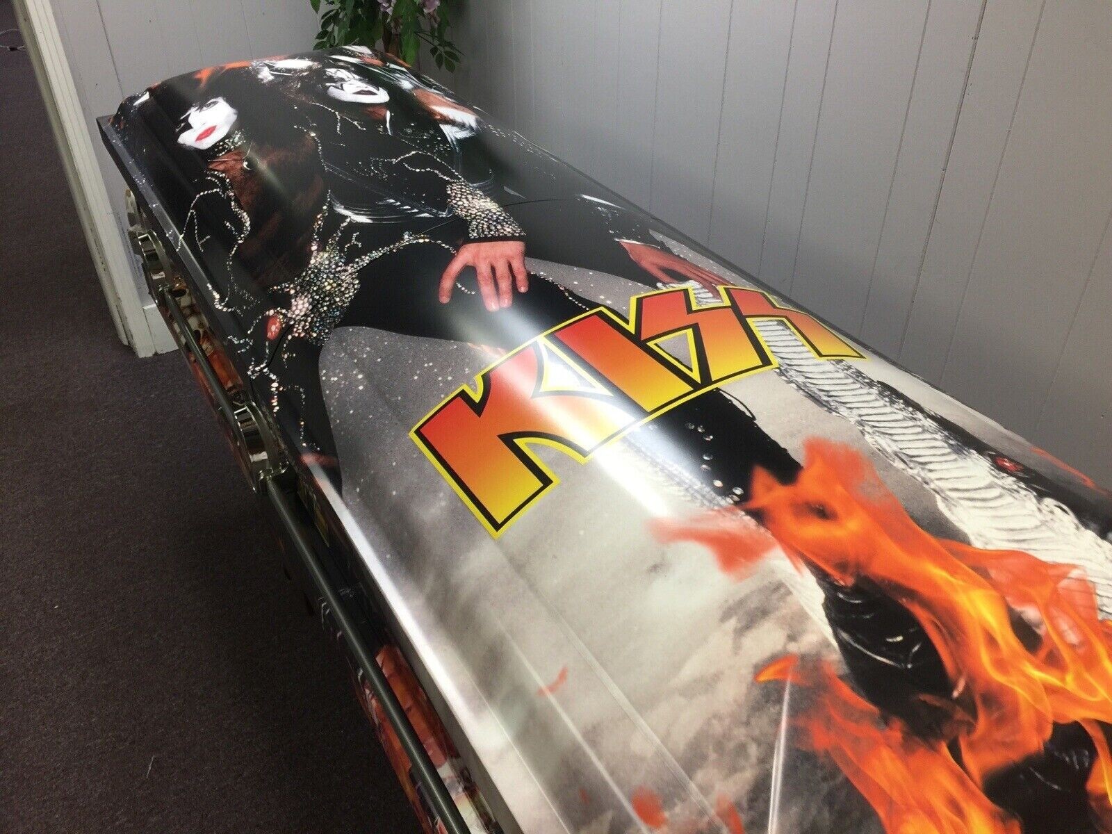 Kiss Kasket Rare Memorabilia! A Great Place To Rest! eBay