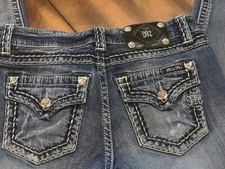 Miss Me Embellished Mid Rise Capri Jeans Size 27 Flap Embellished Pockets Spring